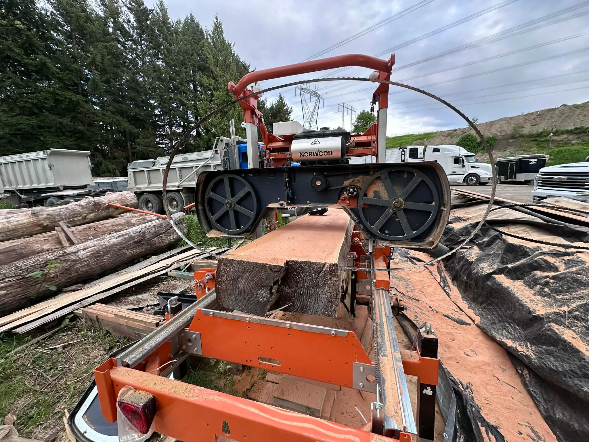 Custom sawmill operation